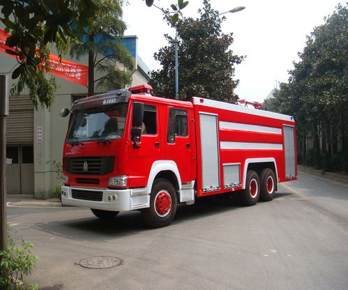 湖北天正8吨水罐消防车 专业品质与高效性能的完美结合